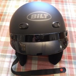 Bilt helmet size large never used